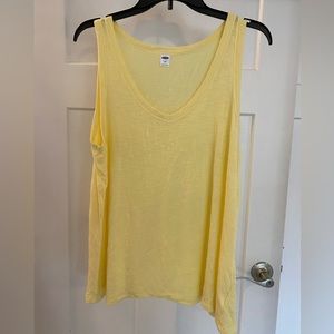 Old Navy Luxe Sleeveless Shirt. Size Large